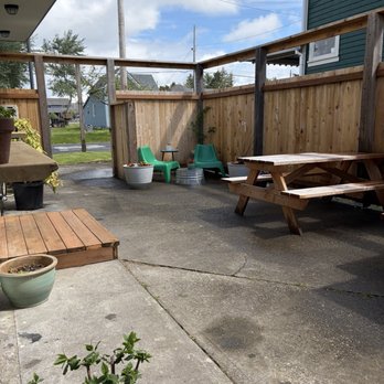 Side Road Cafe - Patio - Cafes Near Me - Hammond, Oregon Side Road Cafe - Patio - Cafes Near Me - Hammond, Oregon