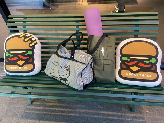 SHAKE SHACK Gaien by null