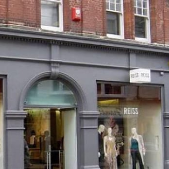 REISS - Reiss Brighton - Men's Clothing Near Me - Brighton, BNH