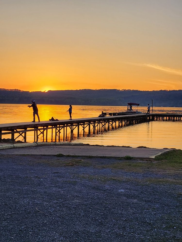 MOUNTAIN LAKES RESORT Updated October 2024 135 Photos & 20 Reviews 1345 Murphy Hill Rd