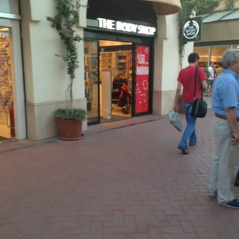 The Body Shop - Cosmetics & Beauty Supply Near Me - İzmir, 35 The Body Shop - Cosmetics & Beauty Supply Near Me - İzmir, 35