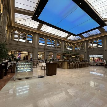 Galerías Pacífico - Shopping Centers Near Me - Buenos Aires, C Galerías Pacífico - Shopping Centers Near Me - Buenos Aires, C