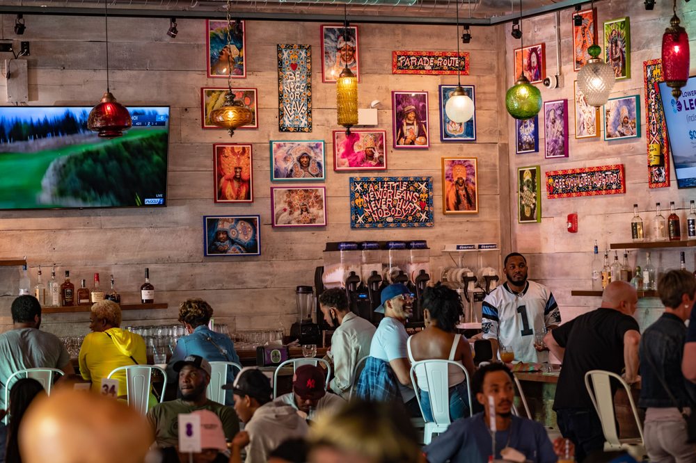 Daisy's Po' Boy and Tavern, Chicago Roadtrippers