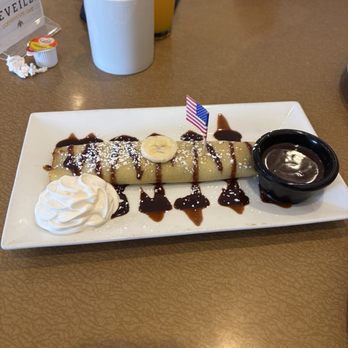 Reveille Coffeehouse Cafe - Banana & Nutella Crepe - Breakfast & Brunch Near Me - Sugar Hill, Georgia