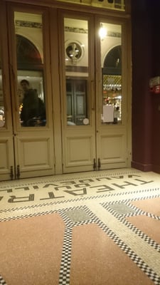 Théâtre du Vaudeville by null