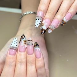 D"Nails Spa