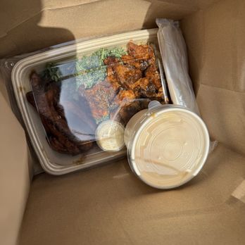 Naked Farmer - Barbecue Chicken, Kale Caesar, Mac and cheese - New American Near Me - Sunrise, Florida Naked Farmer - Barbecue Chicken, Kale Caesar, Mac and cheese - New American Near Me - Sunrise, Florida