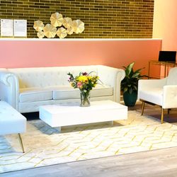 Usha's Salon - Outlets of Little Rock