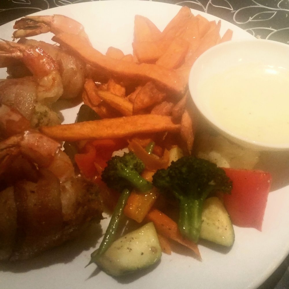 Oceano - Bacon covered prawns - Seafood Near Me - Reno, Nevada Oceano - Bacon covered prawns - Seafood Near Me - Reno, Nevada