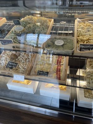 Stefani’s Bottega Italiana by null