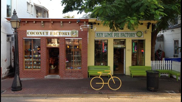 Key Lime Pie Bakery by null