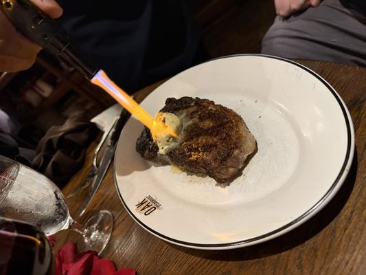 Oak Steakhouse by null