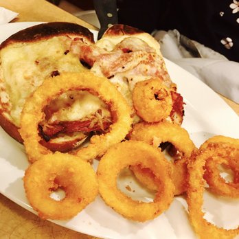 Mark Twain Diner Restaurant - Pastrami Rueben & onion rings! - Diners Near Me - Union, New Jersey Mark Twain Diner Restaurant - Pastrami Rueben & onion rings! - Diners Near Me - Union, New Jersey