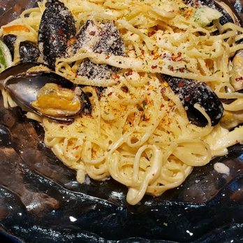 The Well Jamaican Restaurant - Rasta pasta with Mussels - Seafood Near Me - Randolph, Massachusetts