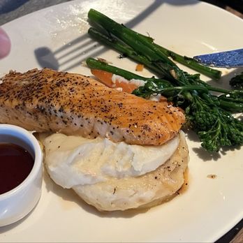 Yard House - Whiskey Glazed Salmon - New American Near Me - Santa Clarita, California