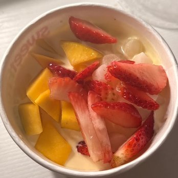 Sweet Frog - Ice Cream & Frozen Yogurt Near Me - Quincy, Massachusetts