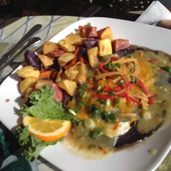 Red Rock Cafe - Blue corn Huevos rancheros - Breakfast & Brunch Near Me - Sedona, Arizona Red Rock Cafe - Blue corn Huevos rancheros - Breakfast & Brunch Near Me - Sedona, Arizona