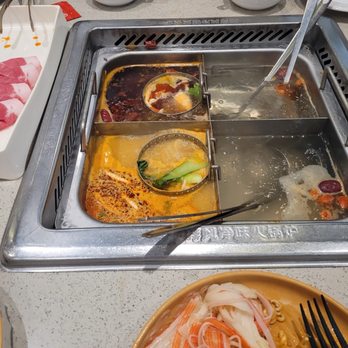 Haidilao Hotpot Katy - Seafood Near Me - Katy, Texas