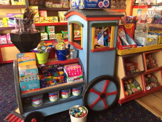 G Willikers Toy Shoppe by null