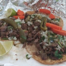 Carne asada tacos from El Tacos Jarochito Carne asada tacos from El Tacos Jarochito