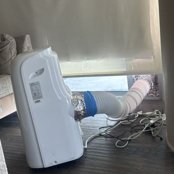 1400HiLine - Bandage work for AC not working in two months! My currently electricity bill is 588 dollars - Apartments Near Me - Dallas, Texas 1400HiLine - Bandage work for AC not working in two months! My currently electricity bill is 588 dollars - Apartments Near Me - Dallas, Texas