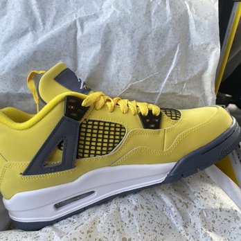 Shoe Palace - Good price nice people I just cropped the Lightning 4's - Shoe Stores Near Me - Stockton, California Shoe Palace - Good price nice people I just cropped the Lightning 4's - Shoe Stores Near Me - Stockton, California