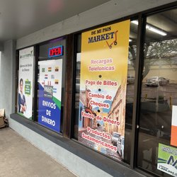 De Mi Pais Market - Entrance