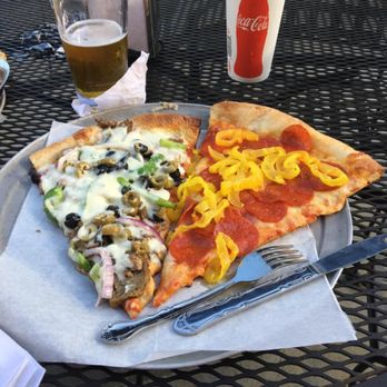 Fellini's Pizza - Pizza Near Me - Decatur, Georgia Fellini's Pizza - Pizza Near Me - Decatur, Georgia