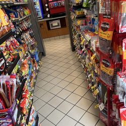 Vons Fuel Station