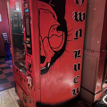 Kelly's Olympian - Dive Bars Near Me - Portland, Oregon Kelly's Olympian - Dive Bars Near Me - Portland, Oregon