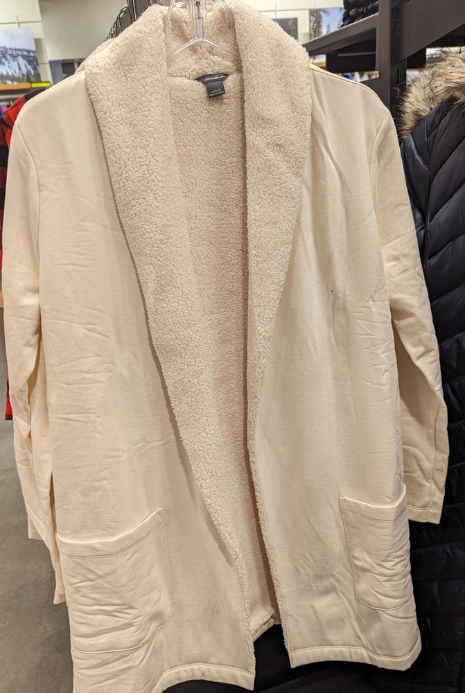 EDDIE BAUER OUTLET Updated September 2024 13 Reviews 10600 Quil