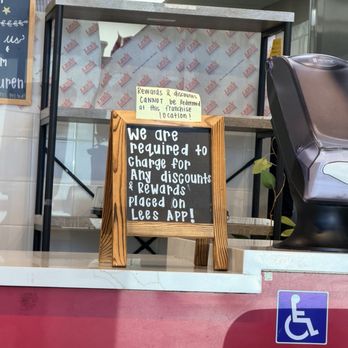 Lee's Sandwiches - Desserts Near Me - Riverside, California Lee's Sandwiches - Desserts Near Me - Riverside, California