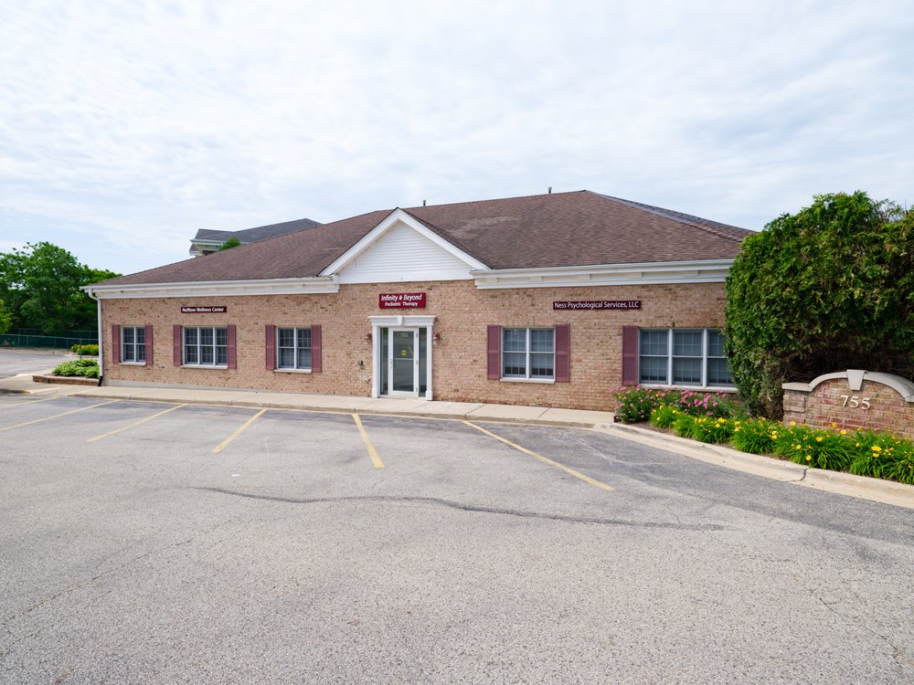 Infinity & Beyond Pediatric Therapy - child therapist in Lake Zurich, IL
