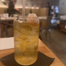 Lychee lemonade