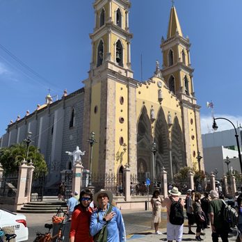 Catedral Basilica de Mazatlán - Landmarks & Historical Buildings Near Me - Mazatlán, SIN