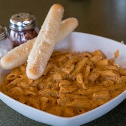 Vince's Restaurant & Pizzeria - Chicken Cajun served with mostaccioli