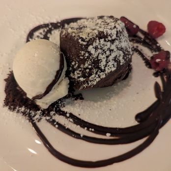 Perrine - Warm Chocolate Cake - New American Near Me - New York City, New York Perrine - Warm Chocolate Cake - New American Near Me - New York City, New York