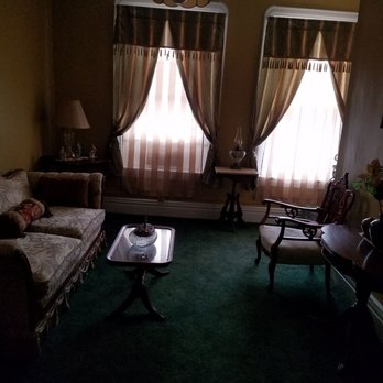 The Naples Hotel - Awesome living/sitting room - Hotels Near Me - Naples, New York The Naples Hotel - Awesome living/sitting room - Hotels Near Me - Naples, New York