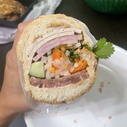 Hong Cuc Grand Eatery - Combo (B) Sandwich (NO RED PORK)