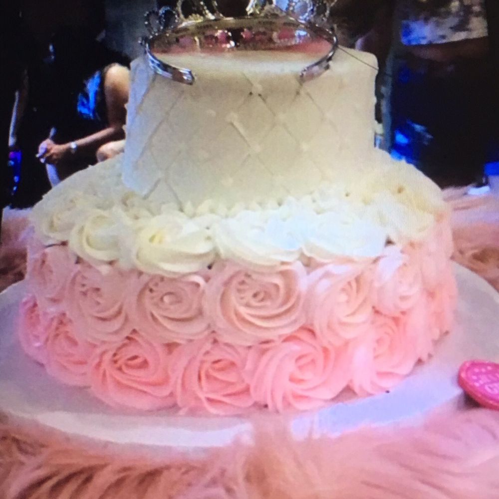 Texas Star Bakery - Crooked Cake from Texas Star Bakery, Hurst. - Bakeries Near Me - Hurst, Texas