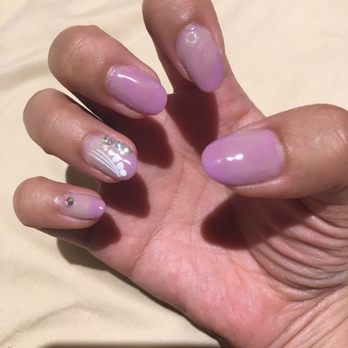 Chanel Nails Spa - Nail Salons Near Me - Kahului, Hawaii