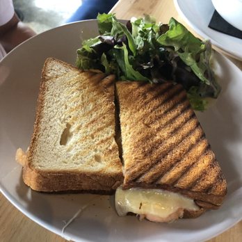 MIAM Cafe - Linda's grilled cheese with salmon - Sandwiches Near Me - Miami, Florida