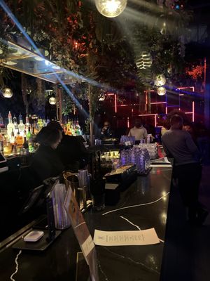 The DL | Best Rooftop Lounge NYC by null