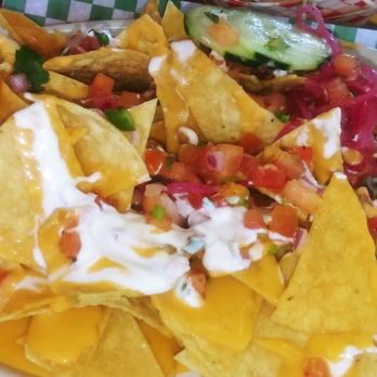 Salsa Verde Restaurant - My delicious nachos - Mexican Near Me - Tucson, Arizona