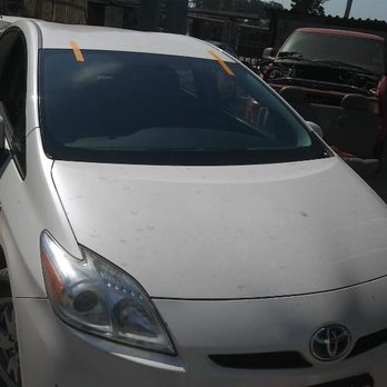 Safecoast Auto Glass - 2011 Prius Windshield Replacement for Efrons Auto Repair - Auto Glass Services Near Me - Lompoc, California Safecoast Auto Glass - 2011 Prius Windshield Replacement for Efrons Auto Repair - Auto Glass Services Near Me - Lompoc, California