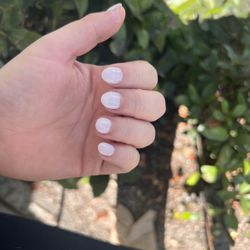 TLC Nails & Spa - Uneven nails