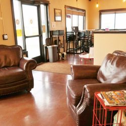 Red Berry Coffeehouse & Boutique