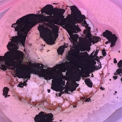 Fun-Diggity Funnel-Cakes by null