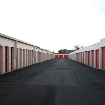 Public Storage - Self Storage Near Me - Vadnais Heights, Minnesota