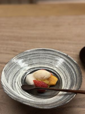 宮坂 Miyasaka by null